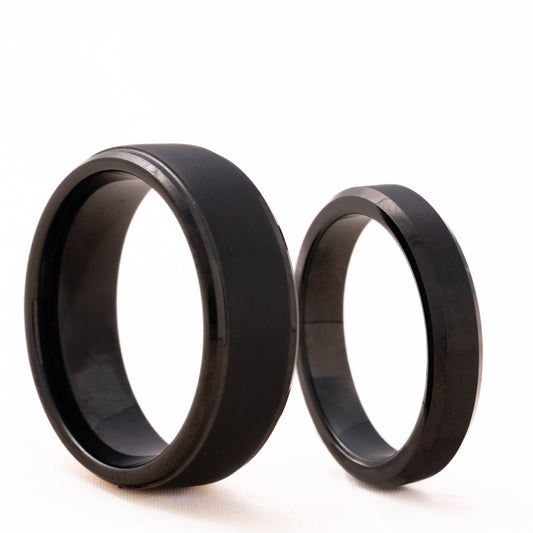 ANILLO TUNGSTENO BLACK CEPILLADO. NEBULA