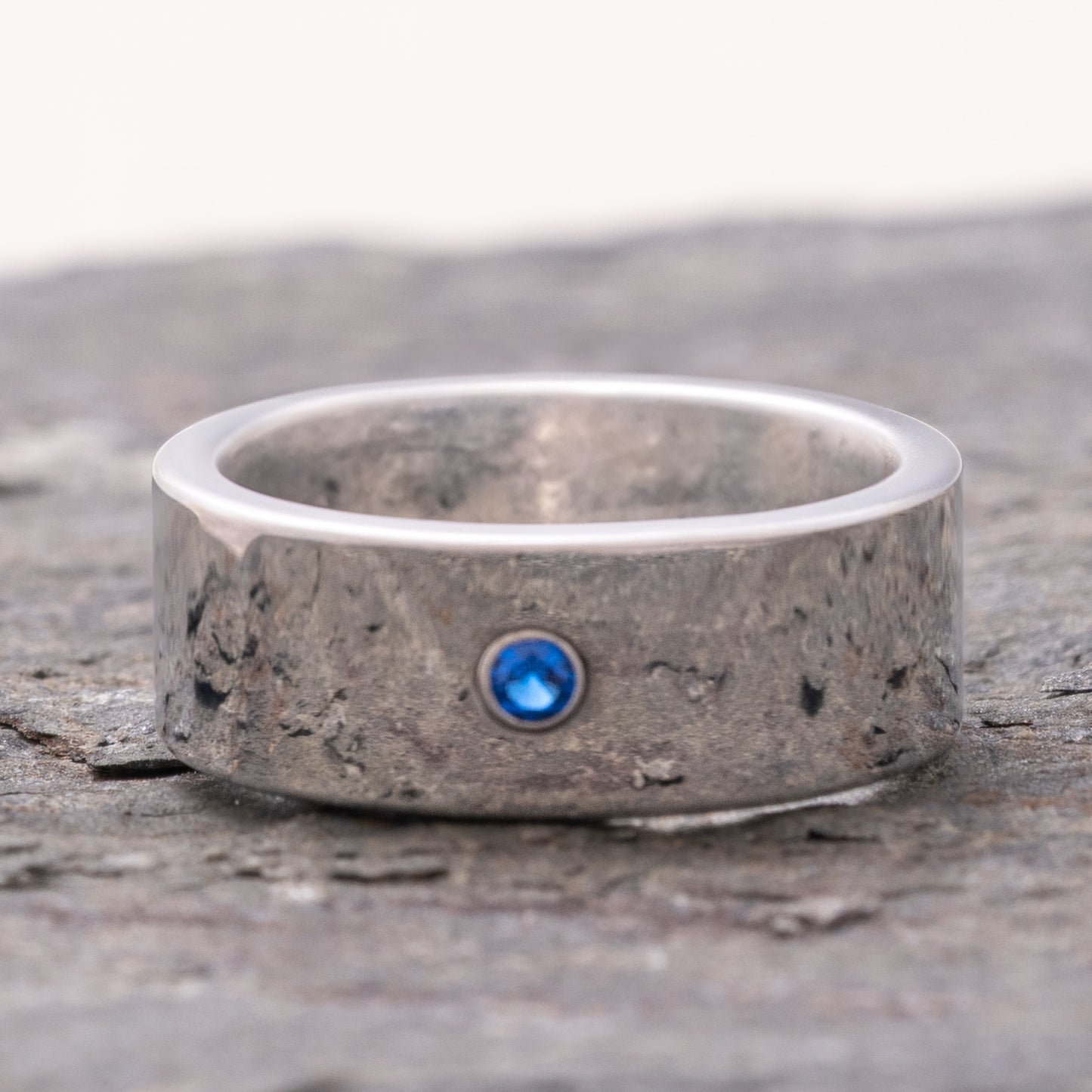 ANILLO TUNGSTENO. SILEX BLUE