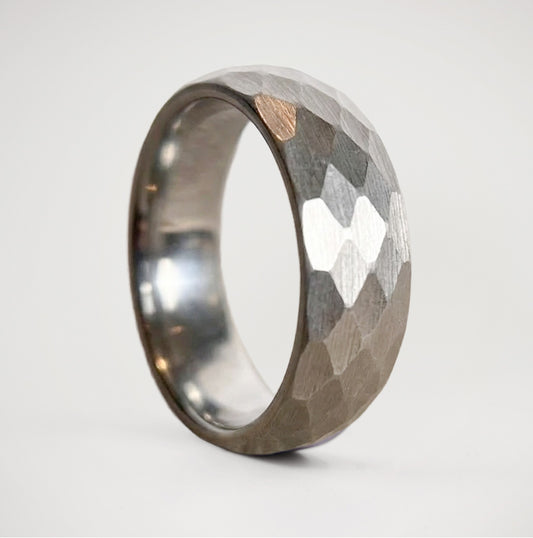 ANILLO TUNSGTENO. ALPHA GRIS