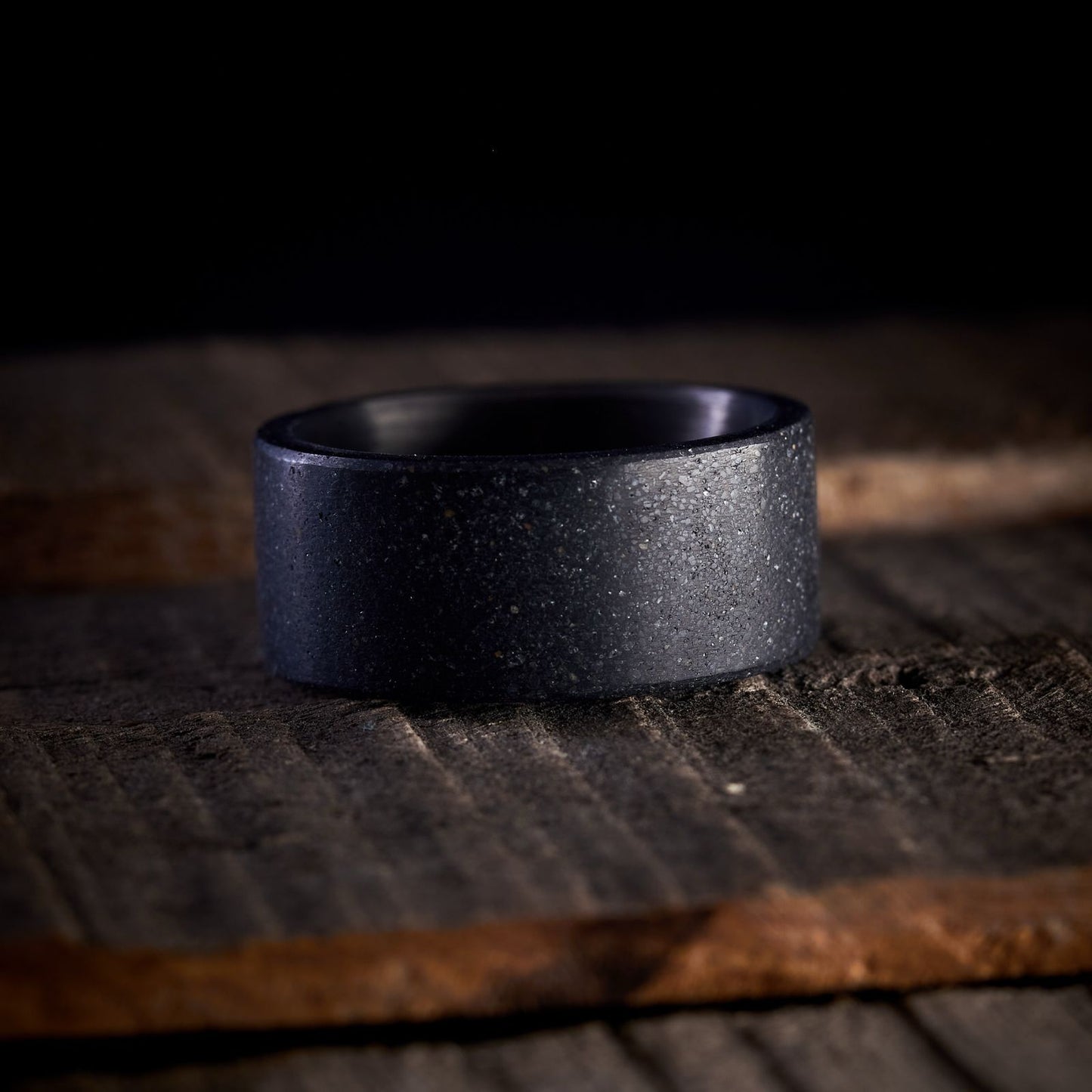 ANILLO DE FIBRA DE CARBONO Y CONCRETO LOMU