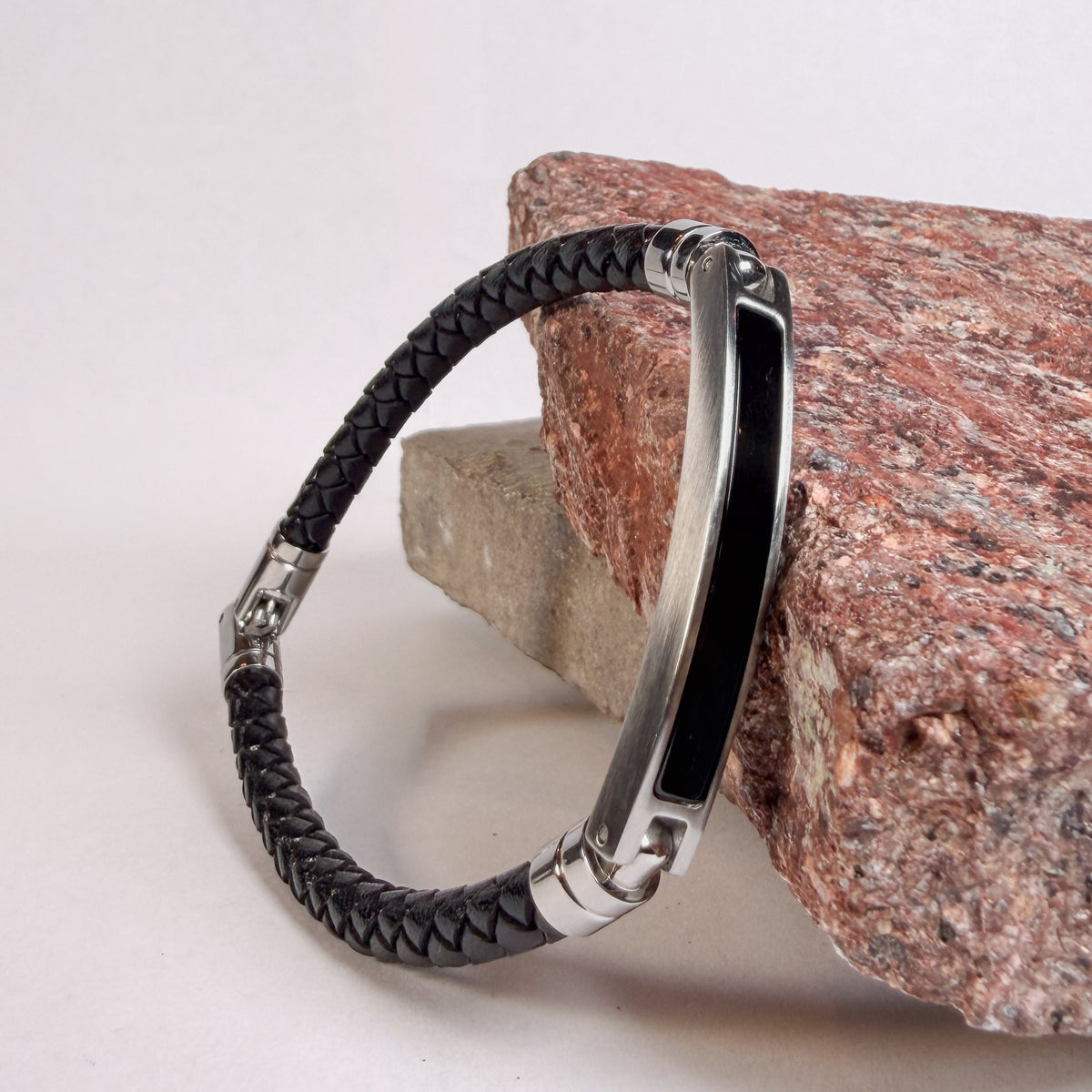 PULSERA SIGNATURE.