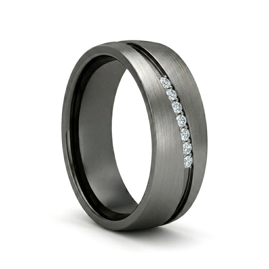 ANILLO TITANIO PULIDO CON BRILLANTES. BOND
